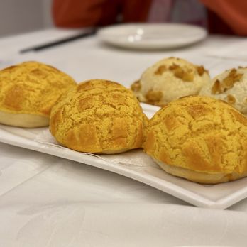 Tang Gong - Pineapple Bun - Dim Sum Near Me - Arcadia, California Tang Gong - Pineapple Bun - Dim Sum Near Me - Arcadia, California