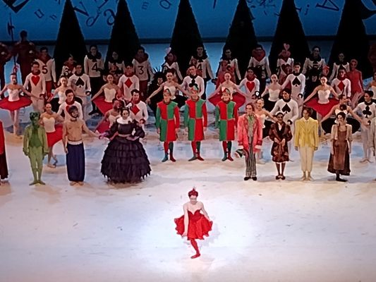 Royal Ballet and Opera by null