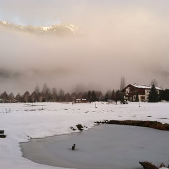 Abendblume - Abendblume from a distance, during my morning walk. - Hotels Near Me - Leavenworth, Washington Abendblume - Abendblume from a distance, during my morning walk. - Hotels Near Me - Leavenworth, Washington