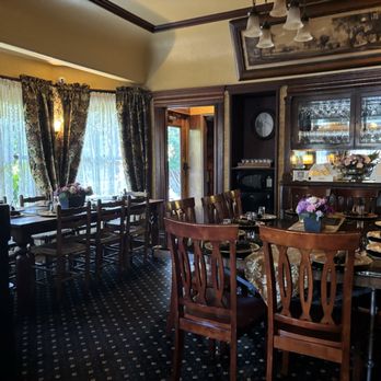 Merlot House - Hotels Near Me - Napa, California