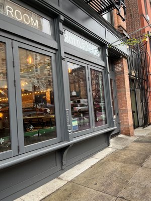 Craft+Carry Upper West Side by null