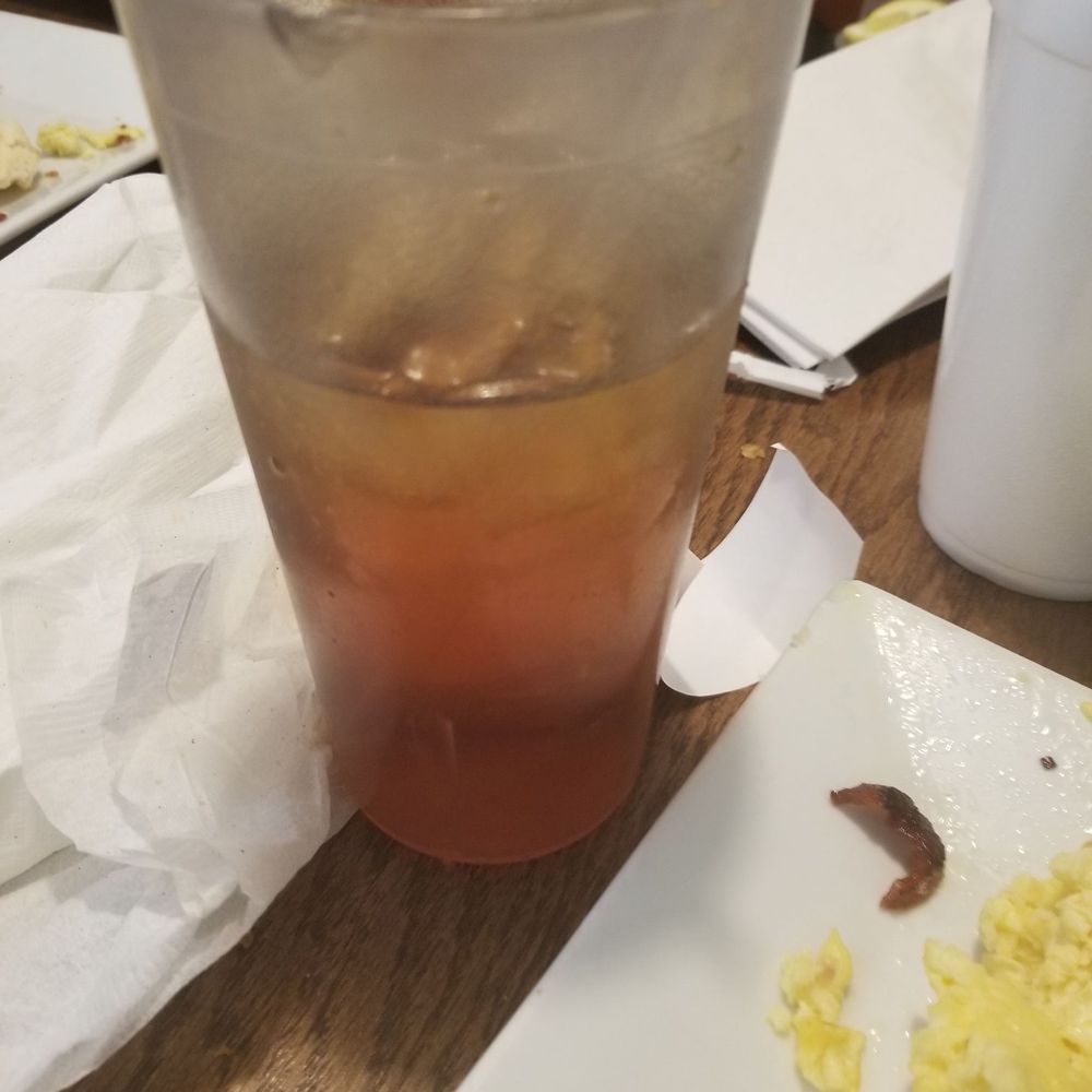 Bubba's Bistro - Filthy and old cups - Breakfast & Brunch Near Me - Richmond Hill, Georgia Bubba's Bistro - Filthy and old cups - Breakfast & Brunch Near Me - Richmond Hill, Georgia