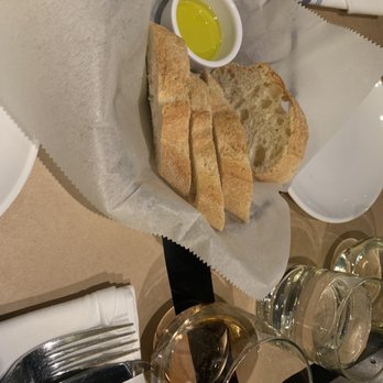 Barbalu Bklyn - Bread and olive oil - Italian Near Me - Brooklyn, New York