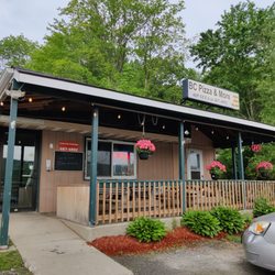 BC Pizza & More - Store front