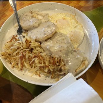 Cheeseburger In Paradise - Biscuits and Gravy - Burgers Near Me - Honolulu, Hawaii