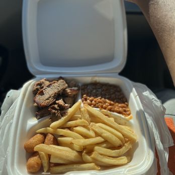 Dickie-Do's Bbq - Beef Brisket Plate - Barbeque Near Me - Haw River, North Carolina