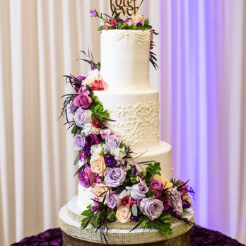 Royalty Cakes - Bakeries Near Me - Chino, California Royalty Cakes - Bakeries Near Me - Chino, California