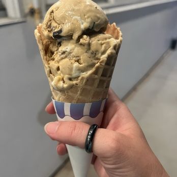 Beach Bums Cafe & Creamery - Ice Cream & Frozen Yogurt Near Me - Westerly, Rhode Island Beach Bums Cafe & Creamery - Ice Cream & Frozen Yogurt Near Me - Westerly, Rhode Island