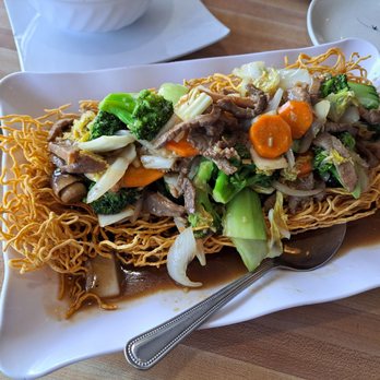 Het Say Vietnamese Kitchen - Vietnamese Near Me - Austin, Texas