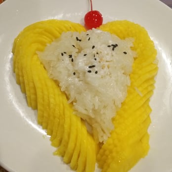 Elephant Cafe - Sticky rice and mango - Thai Near Me - Lake Forest, California