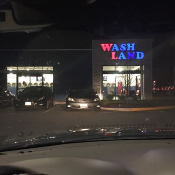 Wash Land - Outside @ night - Laundromat Near Me - Chesapeake, Virginia Wash Land - Outside @ night - Laundromat Near Me - Chesapeake, Virginia