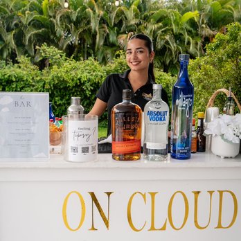 Elite Bartender Babes - Bartenders Near Me