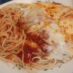 Peter's Bay Village Diner - Veal parmesan with spaghetti