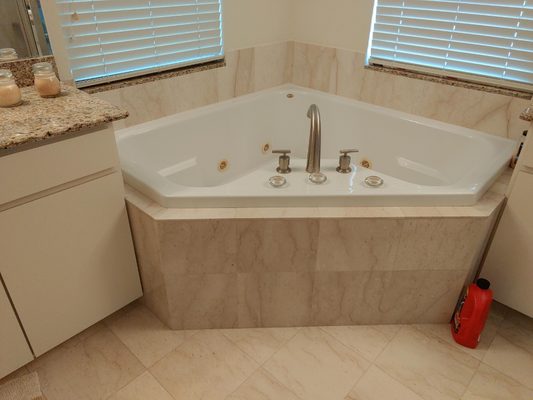 Home Cleaning - This client requested a deep cleaning for her house Home Cleaning - This client requested a deep cleaning for her house