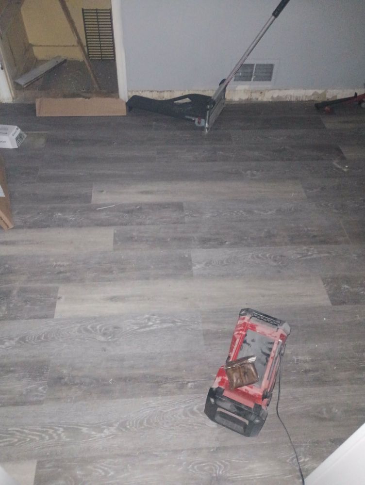 Slide of Dayton Strong Construction