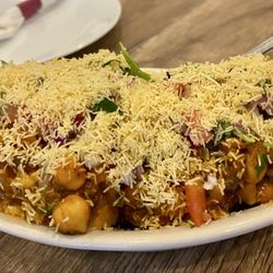 Kurinji Indian Cuisine - Samosa Chaat