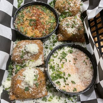 STL Toasted - Buffalo chicken Ravioli Spinach Artichoke Dip Ravioli - American Near Me - St. Louis, Missouri STL Toasted - Buffalo chicken Ravioli Spinach Artichoke Dip Ravioli - American Near Me - St. Louis, Missouri