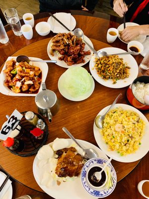 East Lake Chinese Restaurant and Dim Sum (東湖海鮮酒家) by null