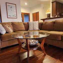 Puhala Hale - Living Area