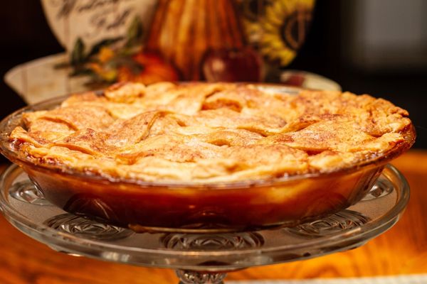 Aunt Evelyn's Peach Cobbler by null