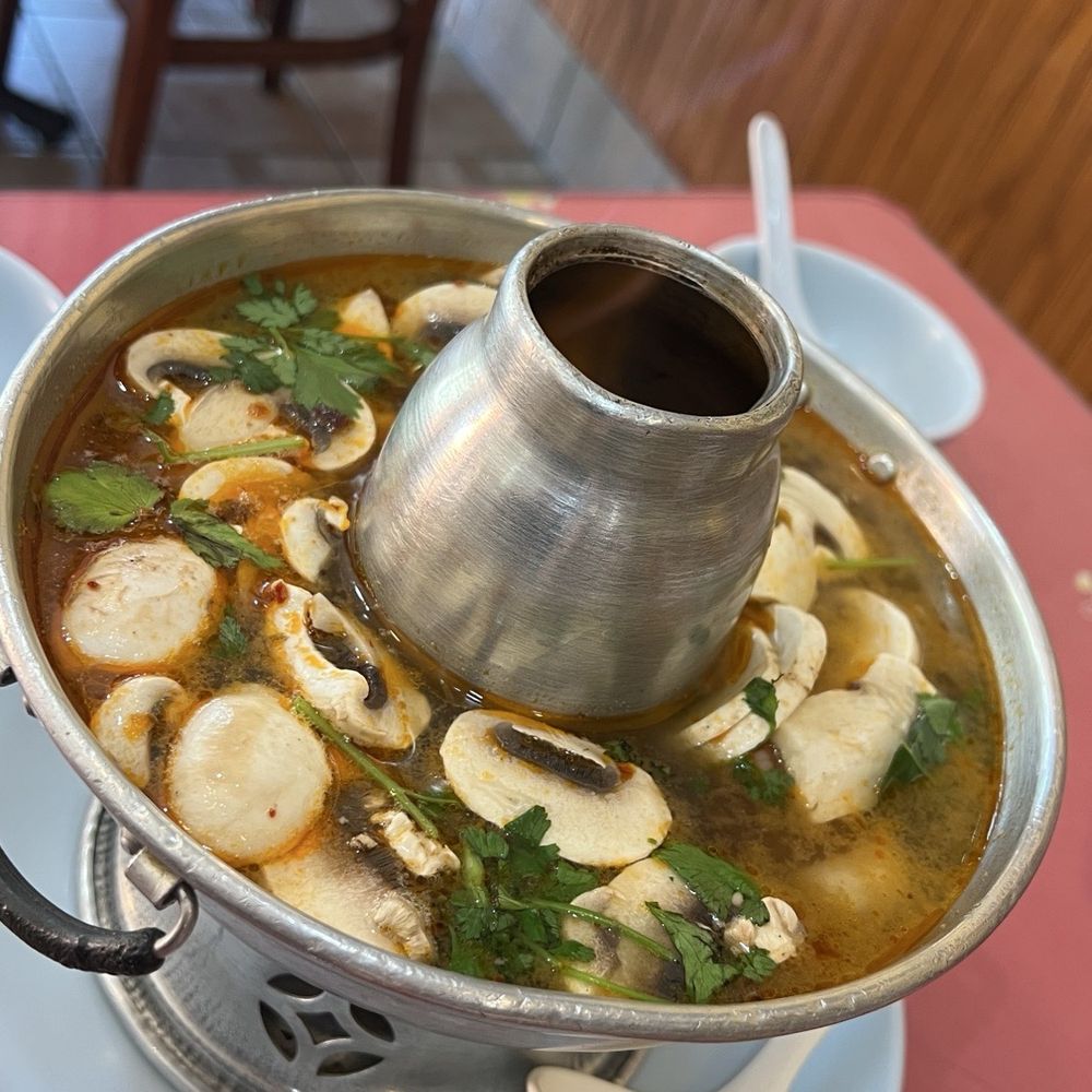 Ontar Thai Restaurant - tum yum goon - Thai Near Me - Ontario, California Ontar Thai Restaurant - tum yum goon - Thai Near Me - Ontario, California