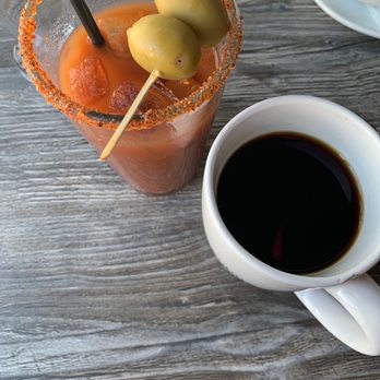 Black Barrel Tavern - Bloody Mary - Breakfast & Brunch Near Me - Chicago, Illinois Black Barrel Tavern - Bloody Mary - Breakfast & Brunch Near Me - Chicago, Illinois