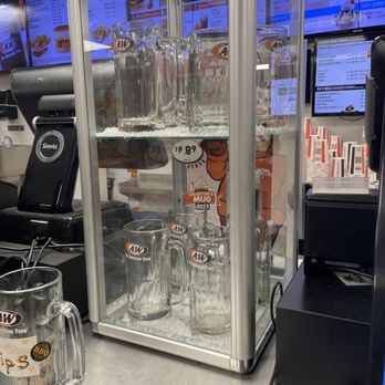 A&W Restaurant - Burgers Near Me - Mentone, California