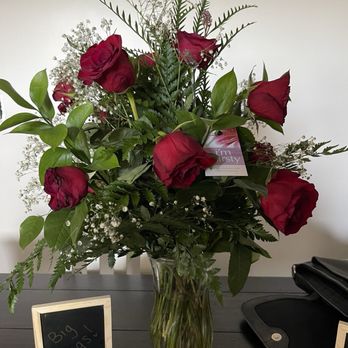 Loves Florist - Most were dead after 4 days - Florists Near Me - Chula Vista, California Loves Florist - Most were dead after 4 days - Florists Near Me - Chula Vista, California