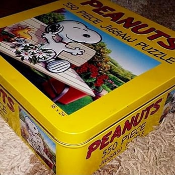 Fairystone Trading Post - Peanuts collectible tin. - Antiques Near Me - Bassett, Virginia