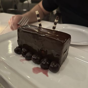 Steak 44 - Very Chocolate Cake - Steakhouses Near Me - Phoenix, Arizona Steak 44 - Very Chocolate Cake - Steakhouses Near Me - Phoenix, Arizona