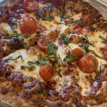 Pinthouse Pizza - Margherita - Brewpubs Near Me - Round Rock, Texas Pinthouse Pizza - Margherita - Brewpubs Near Me - Round Rock, Texas