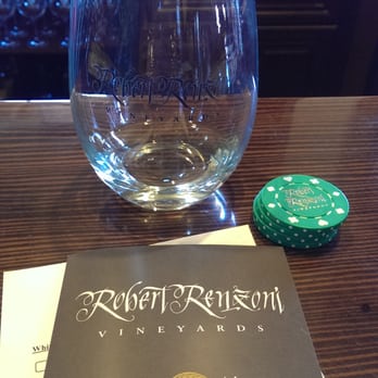 Robert Renzoni Vineyards - Wineries Near Me - Temecula, California Robert Renzoni Vineyards - Wineries Near Me - Temecula, California
