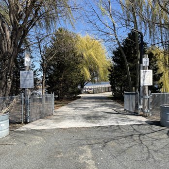 Pier 68 - Entrance to the pier from the Walmart parking lot - Parks Near Me - Philadelphia, Pennsylvania Pier 68 - Entrance to the pier from the Walmart parking lot - Parks Near Me - Philadelphia, Pennsylvania