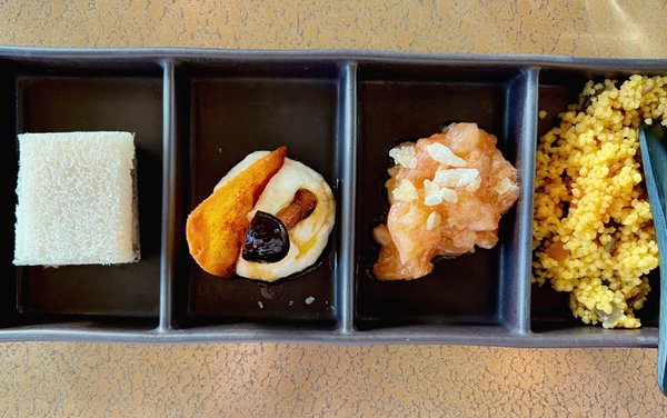 Armani/Bamboo Bar by null