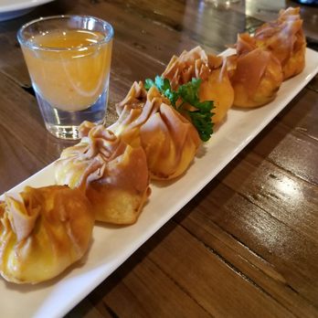 Hands On - Irving Park Rd. - Crab rangoon - Sushi Bars Near Me - Chicago, Illinois Hands On - Irving Park Rd. - Crab rangoon - Sushi Bars Near Me - Chicago, Illinois