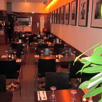 Bellaluna - Italian Near Me - London, XGL