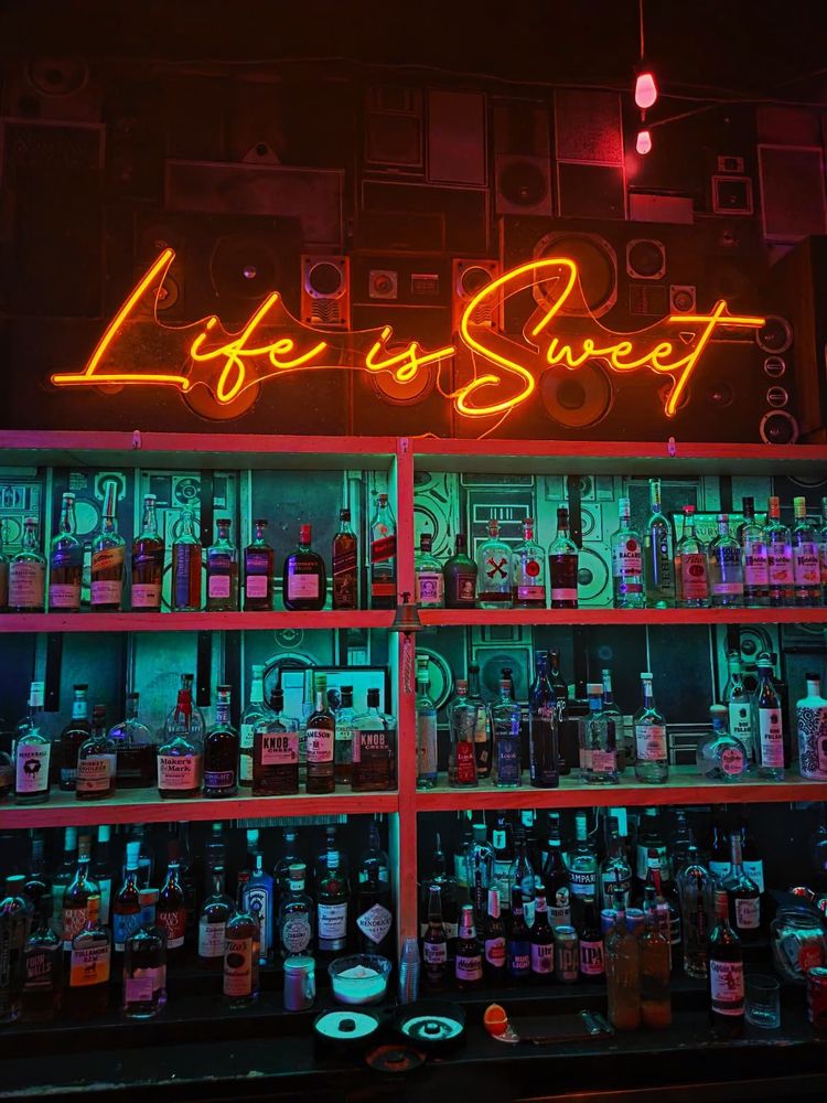 Sweet Caroline Karaoke Bar