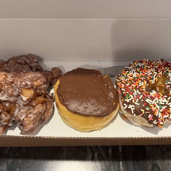 Jeff's Donuts - $2 each - Donuts Near Me - Louisville, Kentucky