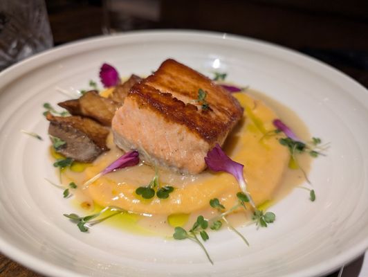 Goldfinch Tavern by null