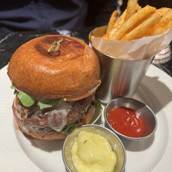 Grill on 21 - Steakhouses Near Me - Chicago, Illinois