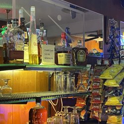 Tallac Lounge - Card minimum is $10