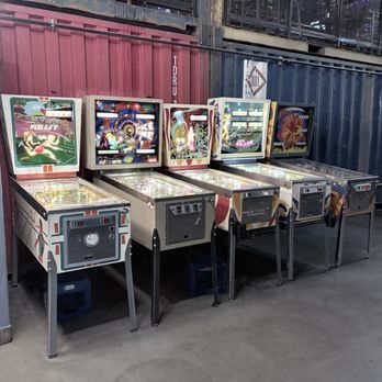 Bierstadt Lagerhaus - Cool old pinball machines - Breweries Near Me - Denver, Colorado