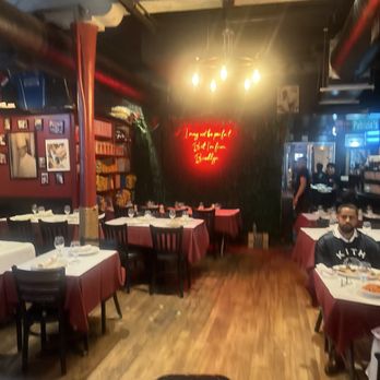 Patrizia's - Williamsburg - Pizza Near Me - Brooklyn, New York Patrizia's - Williamsburg - Pizza Near Me - Brooklyn, New York