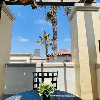Universal VIP Lounge - Tours Near Me - Universal City, California Universal VIP Lounge - Tours Near Me - Universal City, California