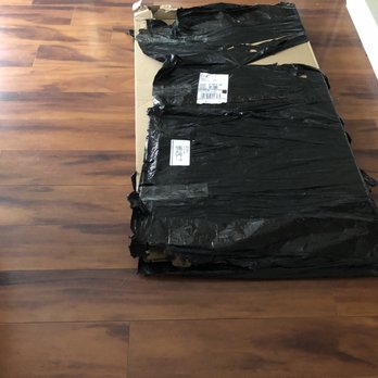 UPS Customer Service - Beyond damaged box left by UPS. - Shipping Centers Near Me - Chicago, Illinois