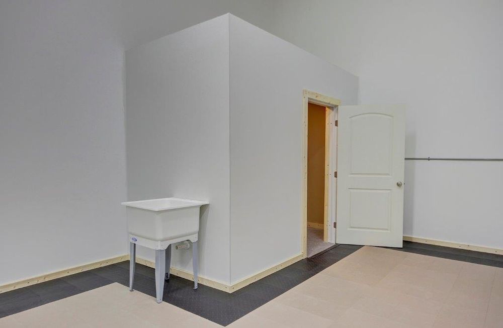 GREAT LAKES STORAGE CONDOS Updated July 2024 15 Photos 300 Abbe