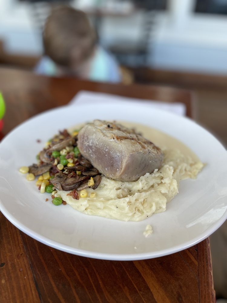 Blue Water Grill & Raw Bar