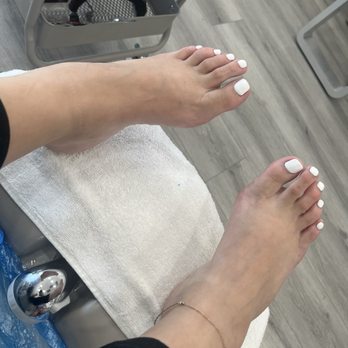 Fancies Nails Spa - Gel pedicure - Nail Salons Near Me - Los Angeles, California