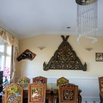 Thai Elephant Restaurant & Takeaway - Thai Near Me - Street, SOM