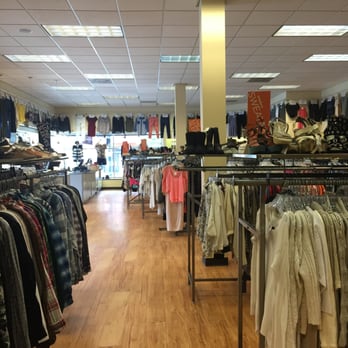 Crossroads Trading - Used, Vintage & Consignment Near Me - Seattle, Washington